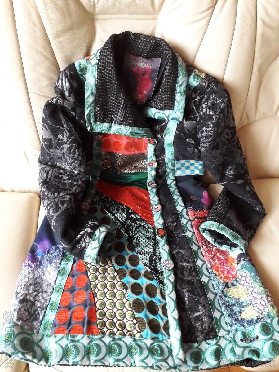 Kabát Desigual
