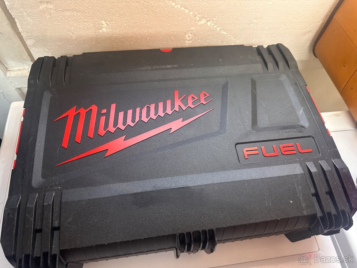 Predam razovy utahovak Milwaukee M18 FID3-0X