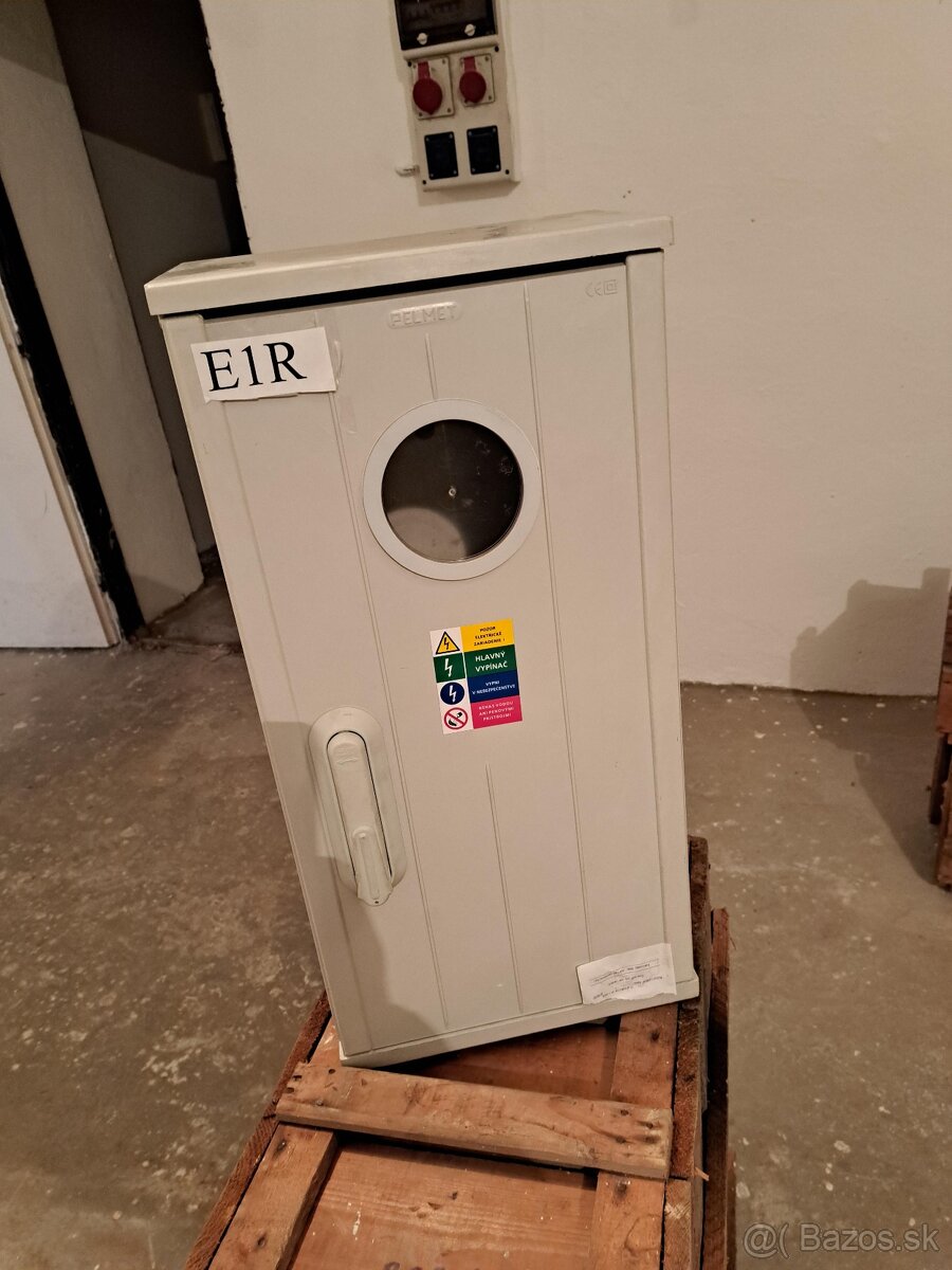 Elektromerový rozvádzač