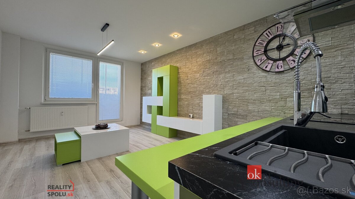 PRENÁNAJOM, 2-izbový byt s dvomi balkónmi a vlastným parkova