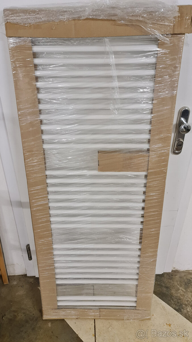 Kúpeľňový rebríkový radiátor Arkada 600 x 1490