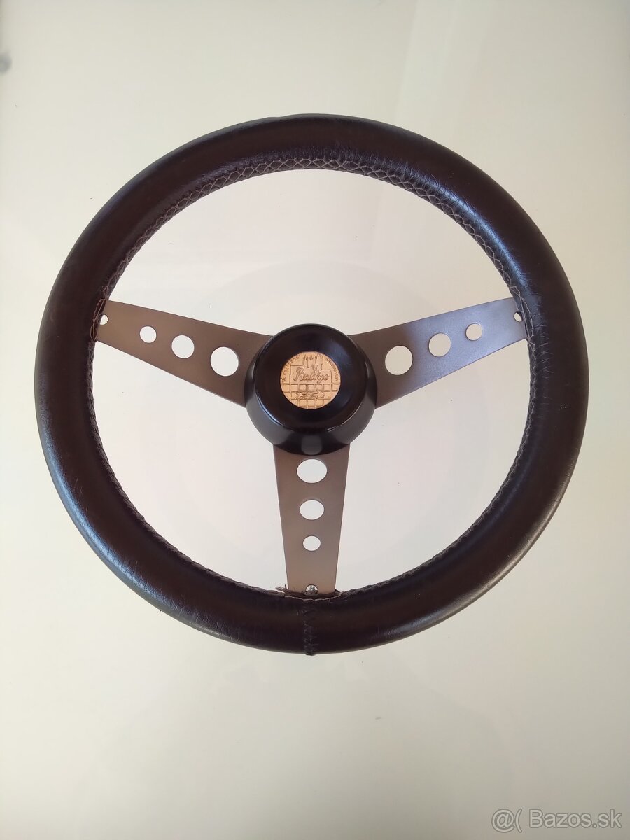 Volant Škoda 110R Coupe