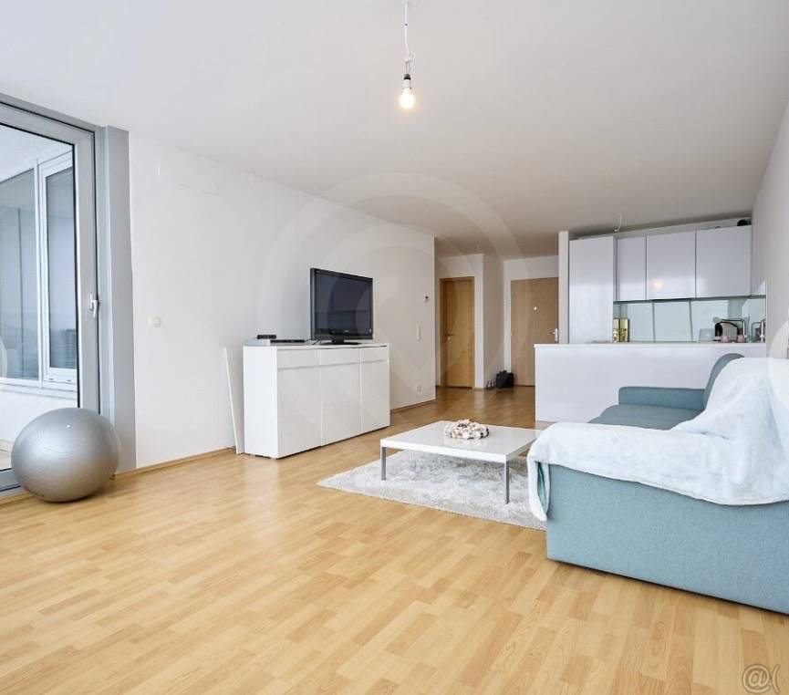 Predaj 2.izbového bytu v Troch Vežiach