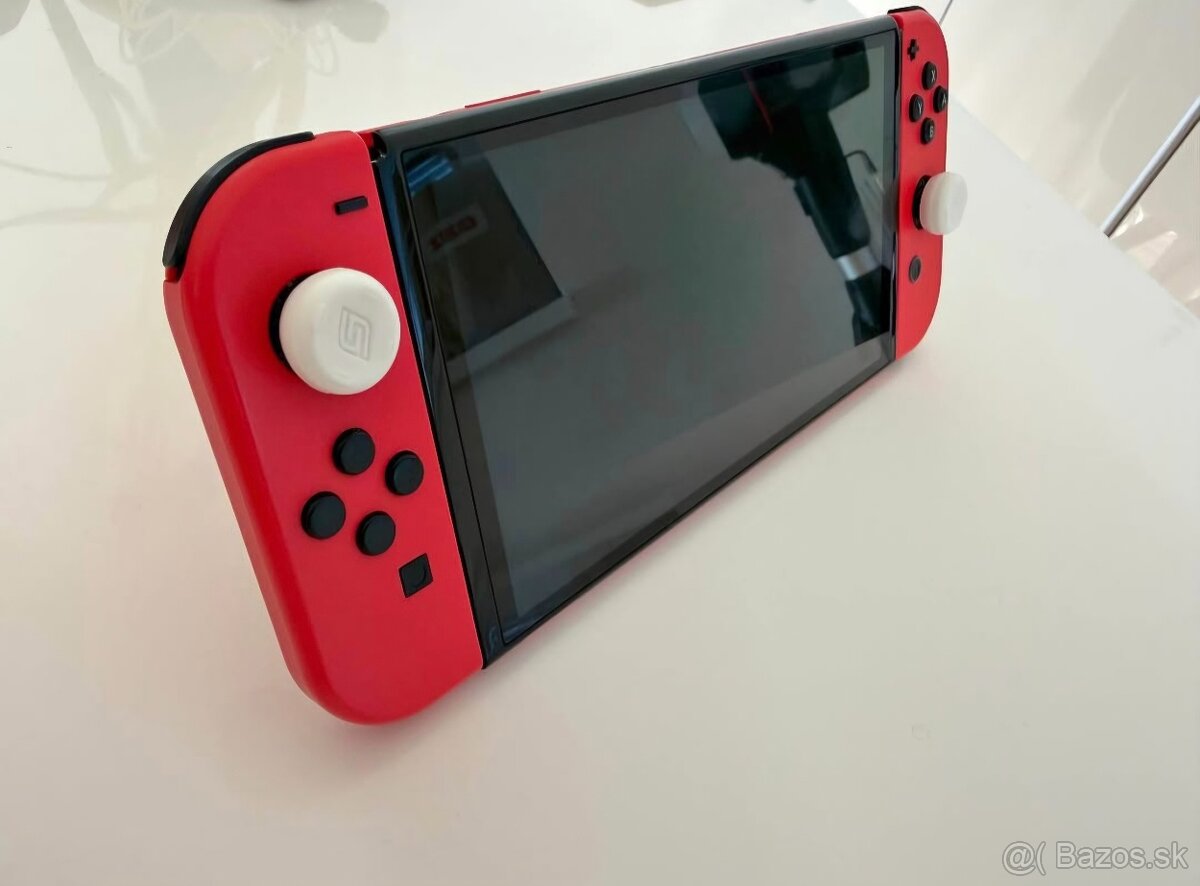 Nintendo Switch - Mario Edition + príslušenstvo