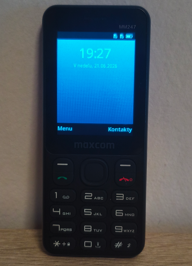 Predám mobil Maxcom MM247 4G DUAL SIM