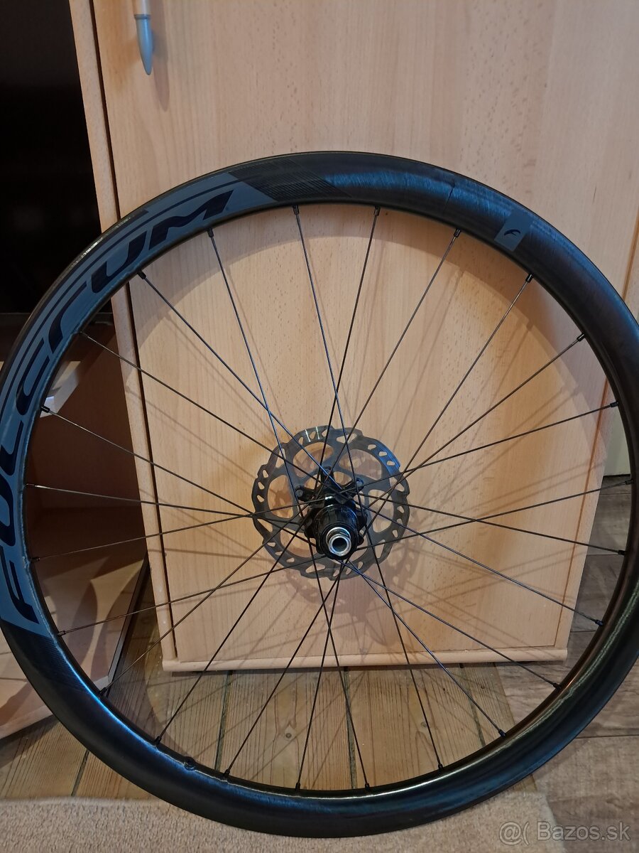 Fulcrum wind 40 db