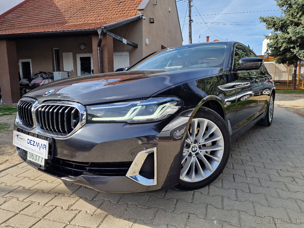 BMW 530i mHEV xDrive A/T8 252k Luxury (benzín)