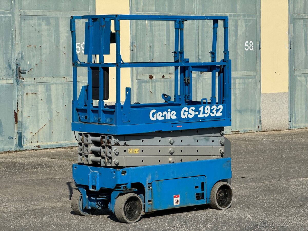 Genie GS-1932