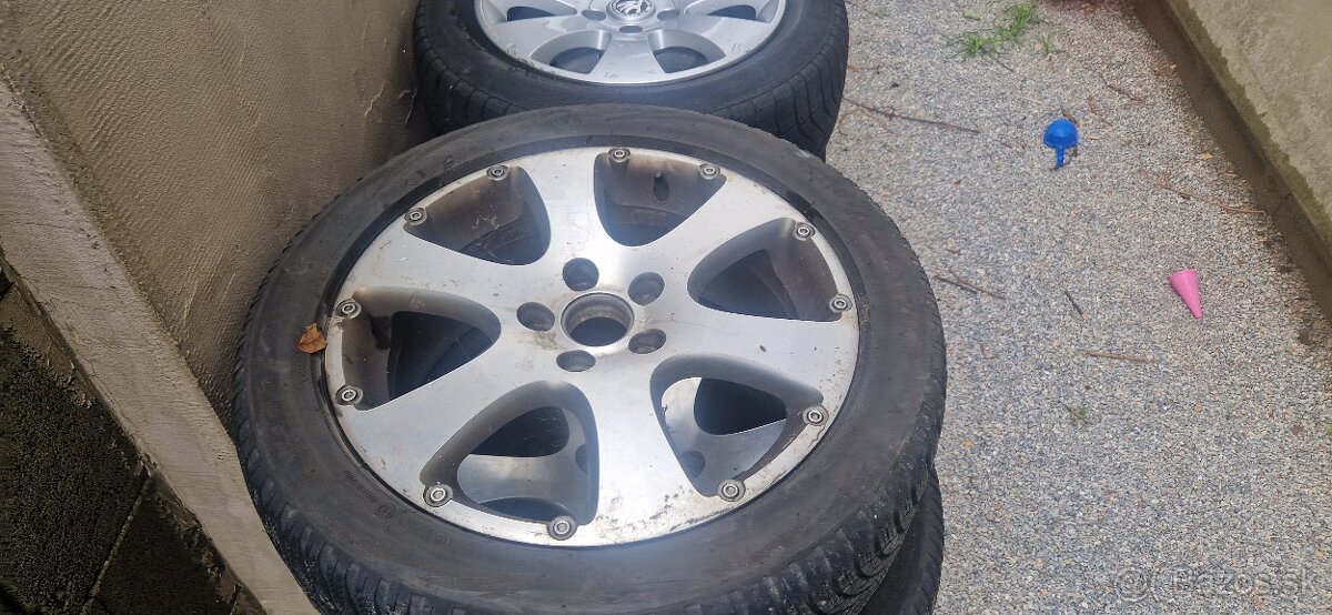 5x112 R17 215/50 r17 touran cross