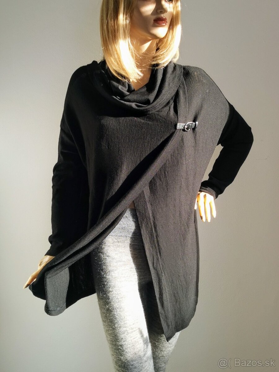 FOIL - Merino svetrík veľkosť S/M/L- oversize -