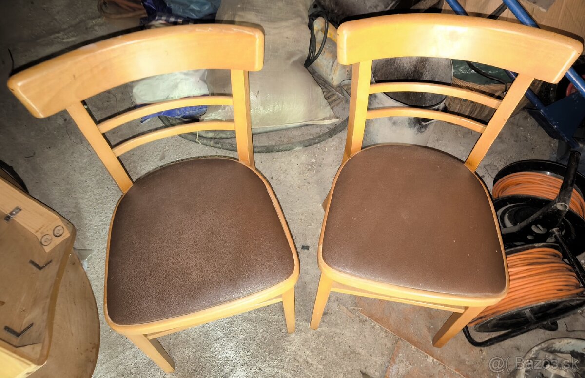 Predám 2ks stoličky