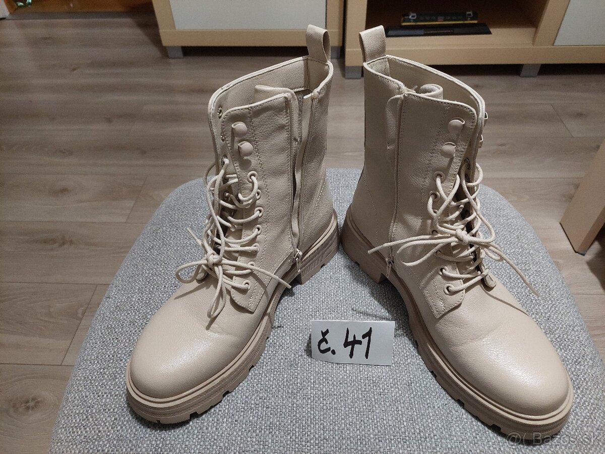 Dámske čižmy č. 41 zľava 50%