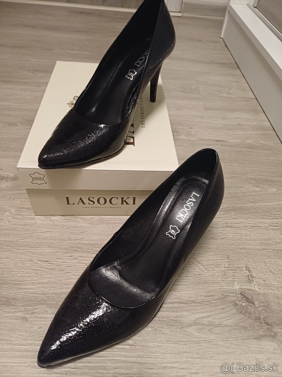 Kožené lodičky č. 41