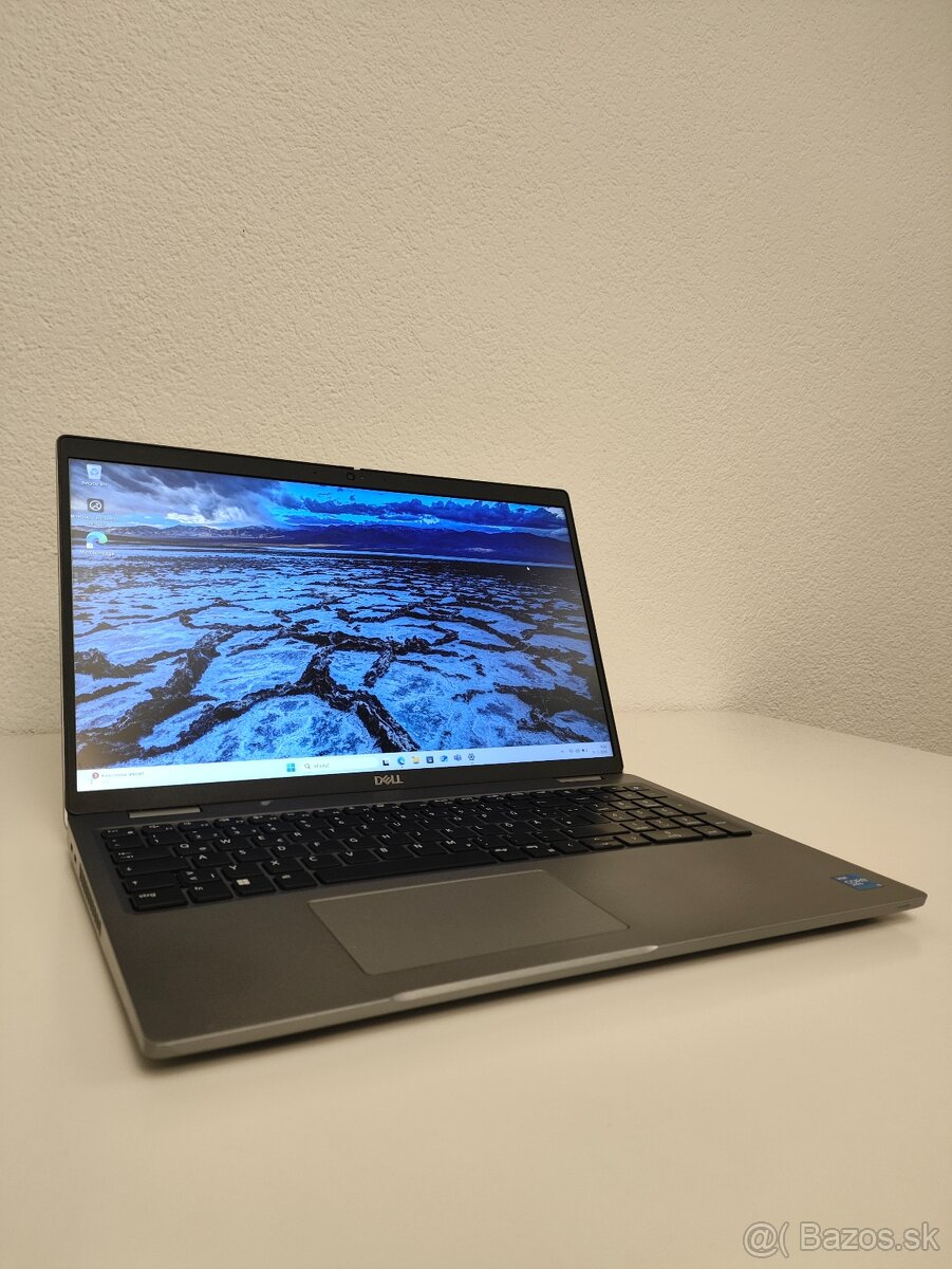 Dell Latitude 5520 | i5 • 16GB • 512GB SSD