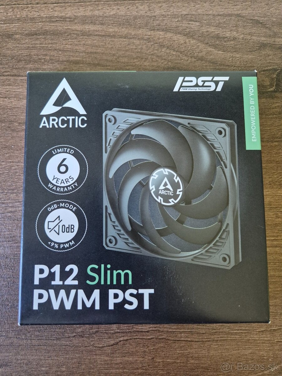 ARCTIC P12 Slim PWM PST