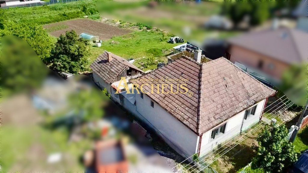 RODINNÝ DOM 16á POZEMOK, BÁB - NITRA