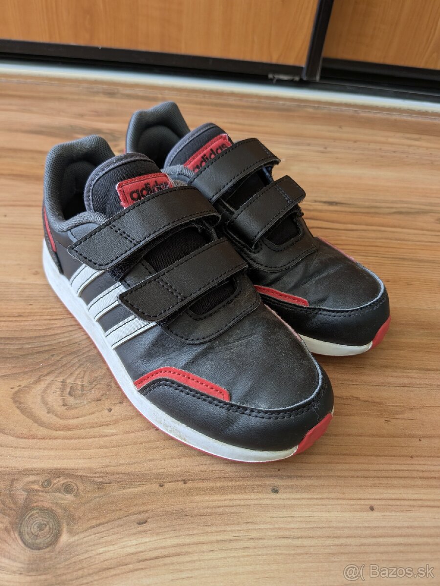 Adidas detské topánky 33