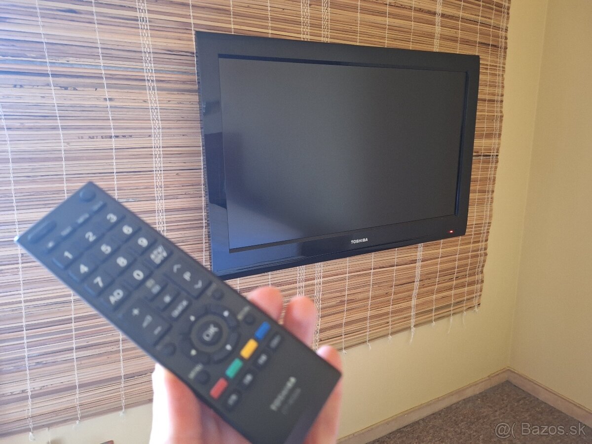 Predam LCD televizor Toshiba 80 cm