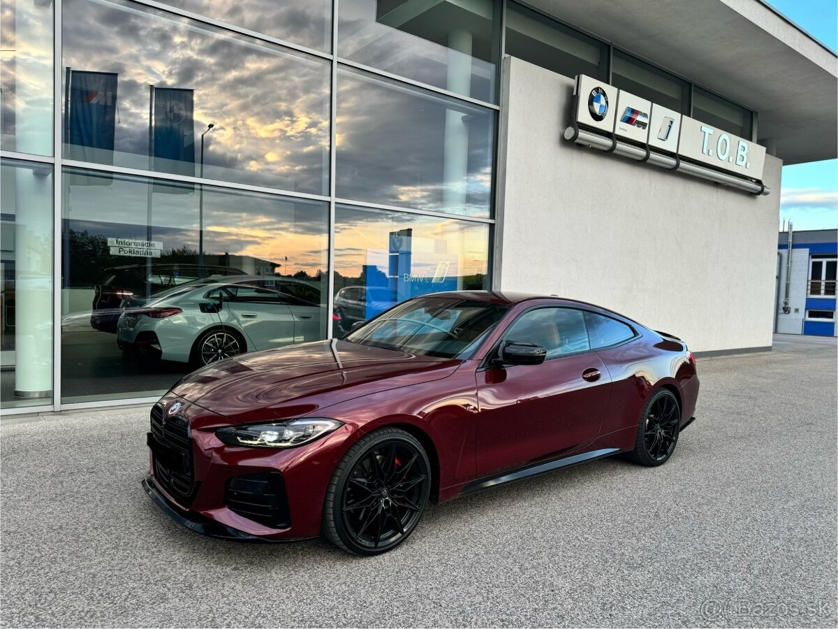 BMW M440i