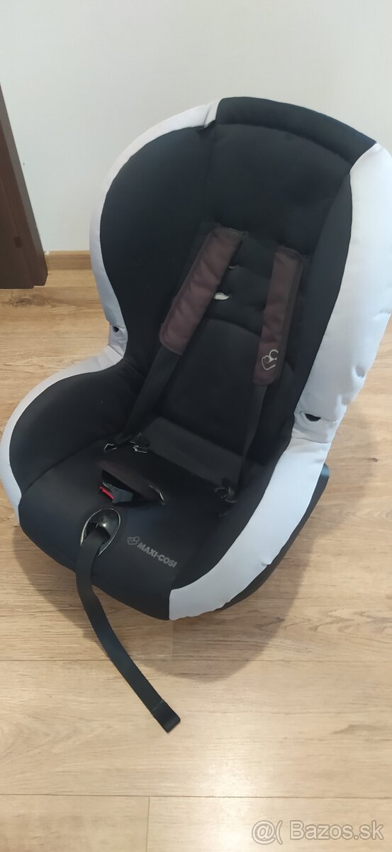 Predám autosedačku MAXI COSI
