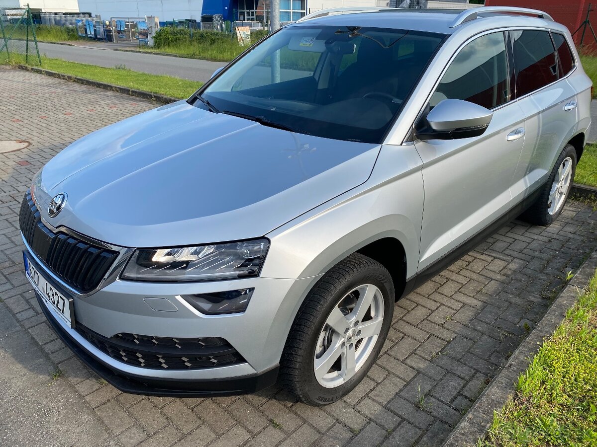 Škoda Karoq 2,0TDI 110kw 4x4 DSG - Top stav