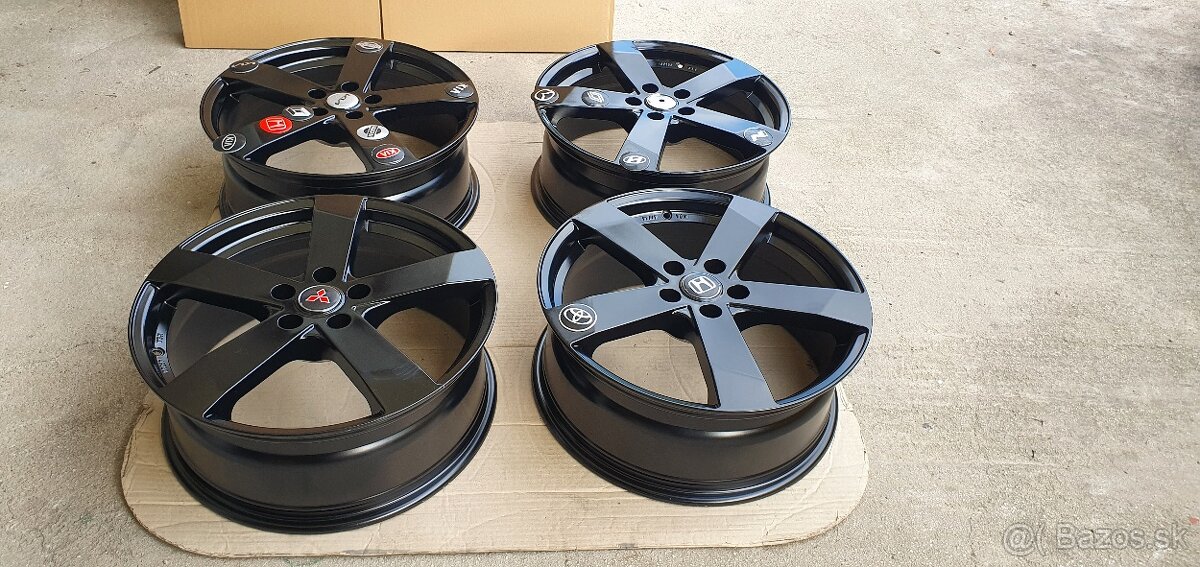Mazda kia honda hyundai mitsubishi suzuki nissan 5x114,3 r19