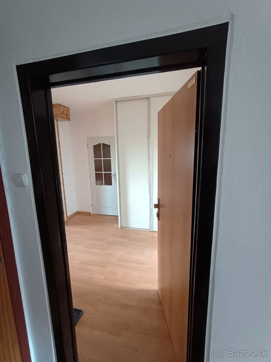 3 izbový byt , 69m²