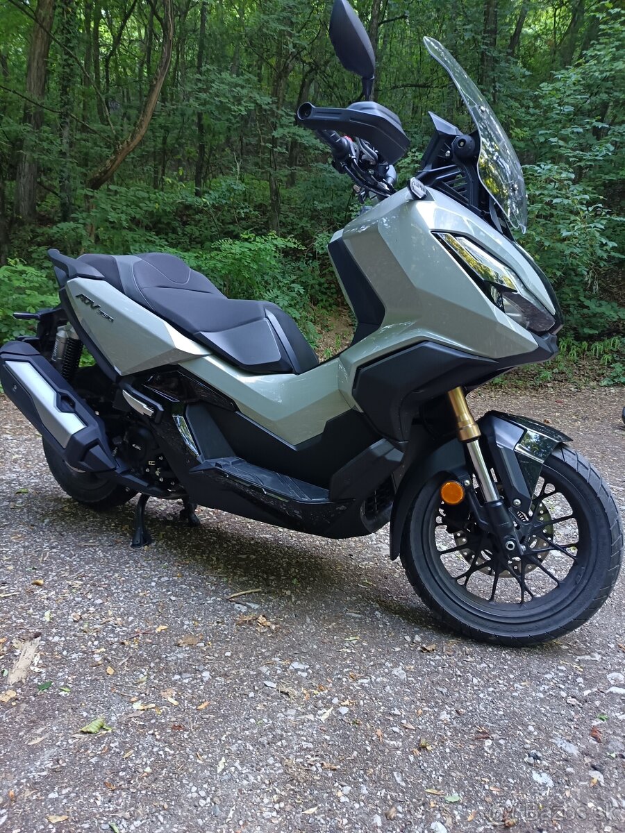 Honda ADV350 (2024)