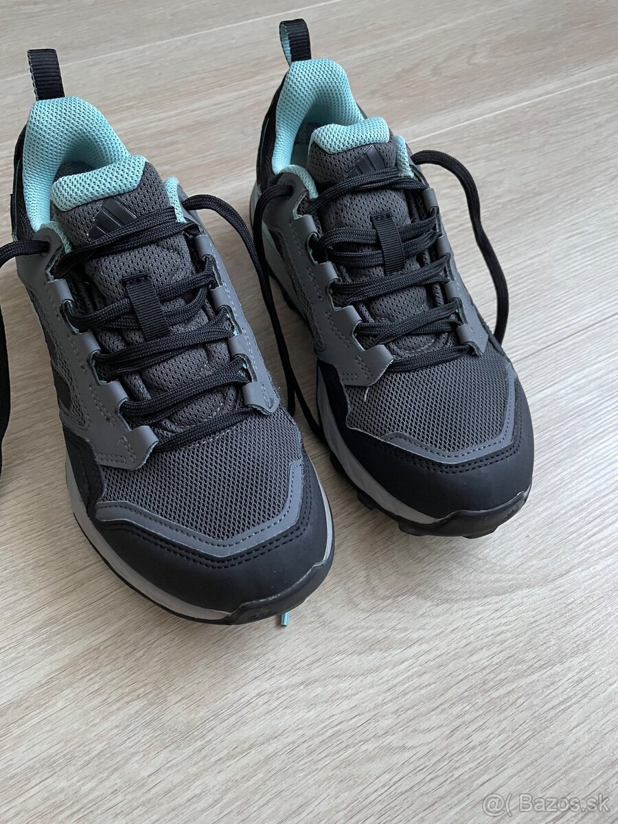 Adidas terrex