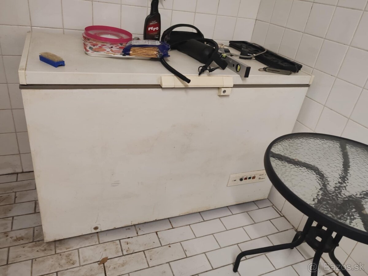 Mrazák box