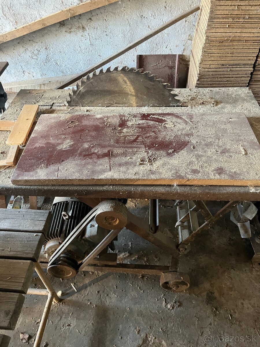 Predám cinkulár s košom