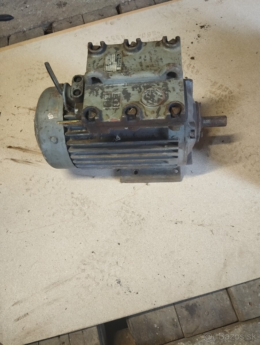 Predám motor