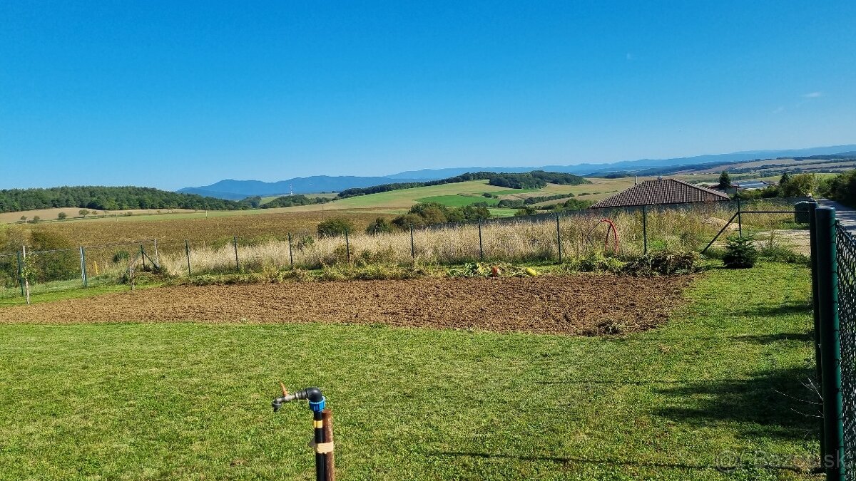 Pozemok pre rodinný dom Trenčianske Mitice