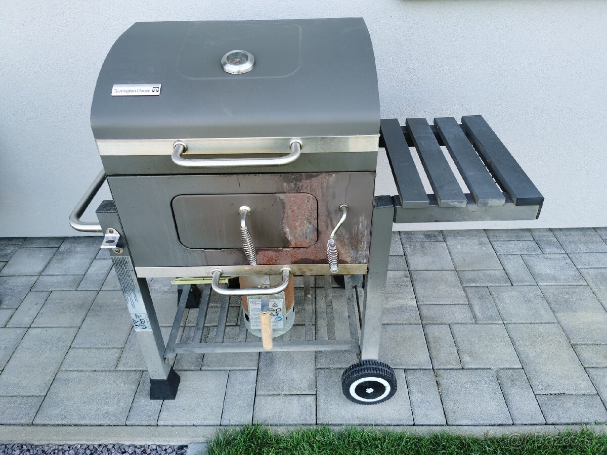 Predám gril na uhlie