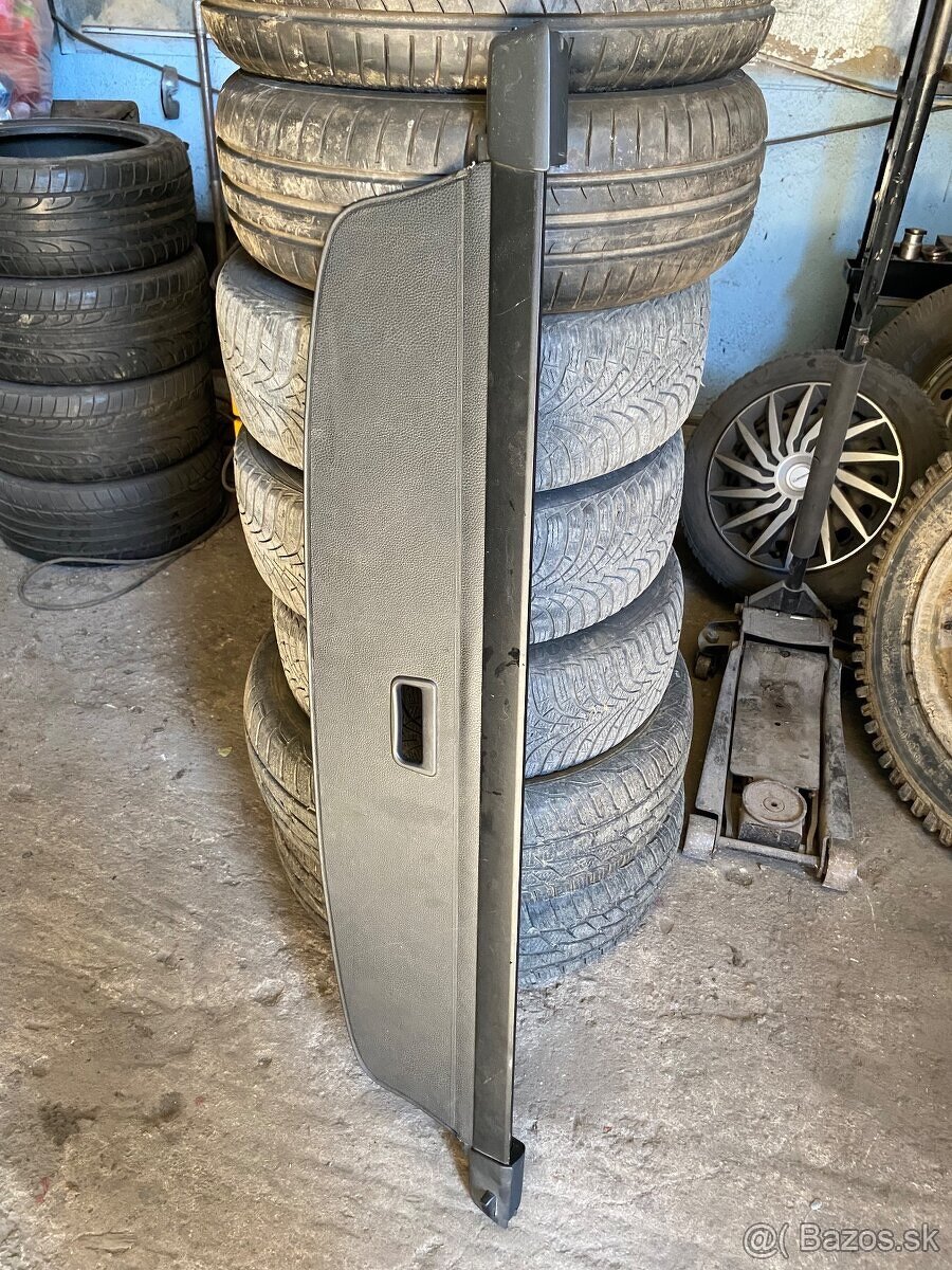 Roletka kufra Volkswagen Passat B6 Combi