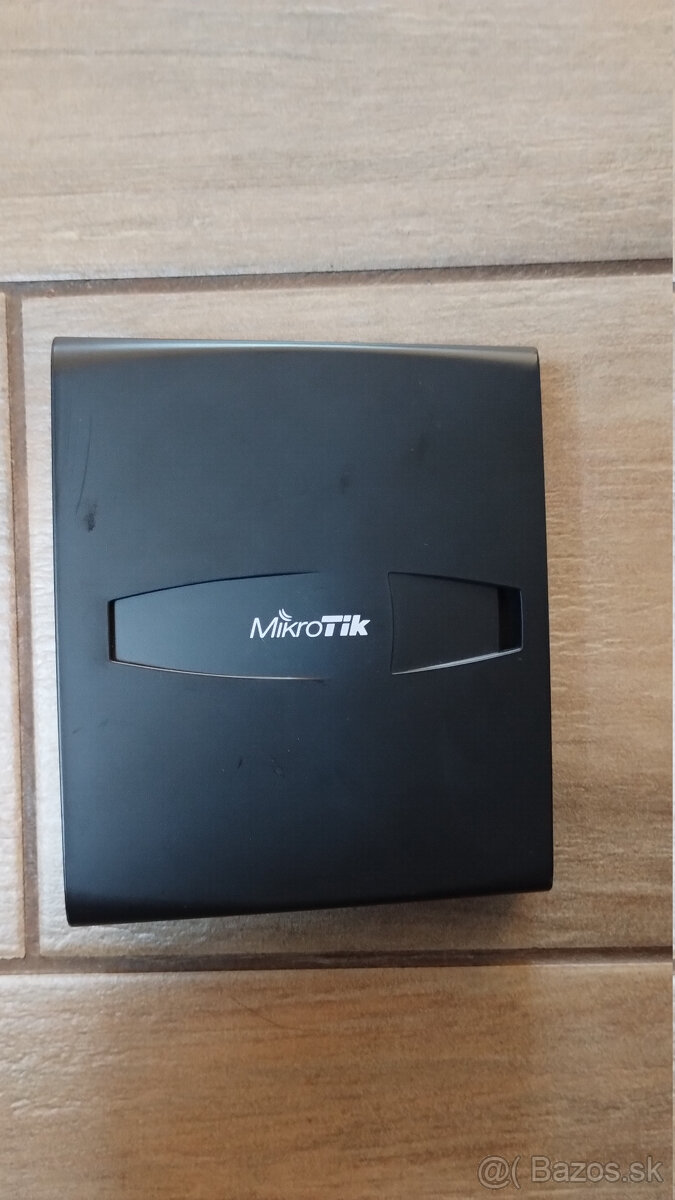Sada na mikrovlnný internet - Mikrotik hap ac lite