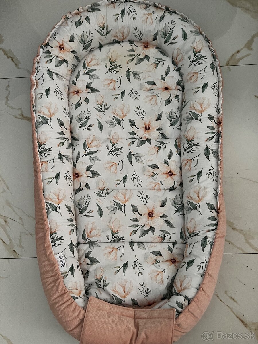 Hniezdo do postielky