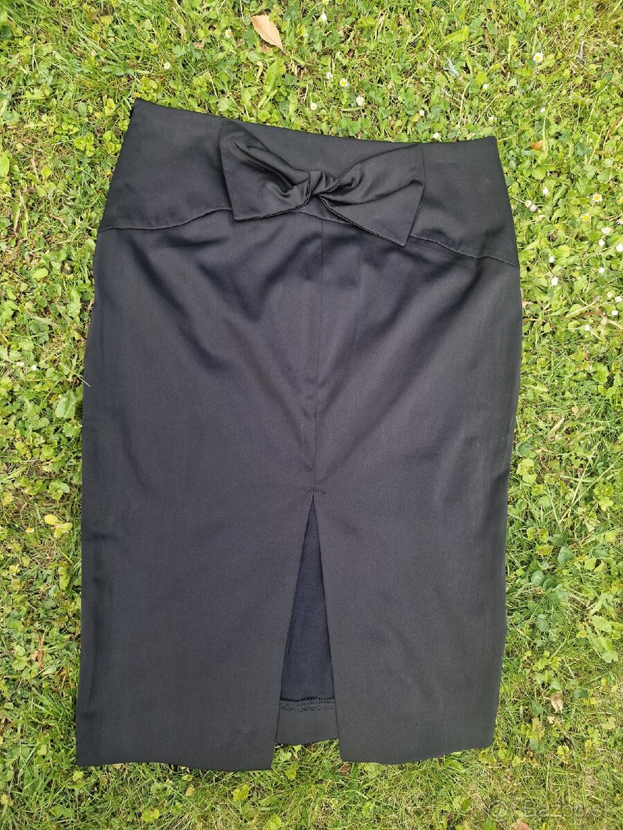 Sukňa zn.Zara Basic v.L