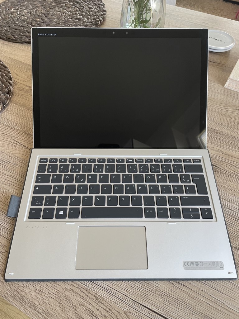 stylovka HP Elite X2 - i7 8.gen, 3k LCD 3000x2000