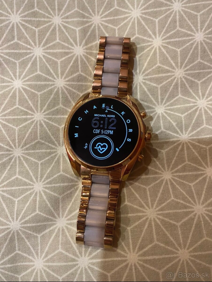Inteligentné hodinky Michael Kors