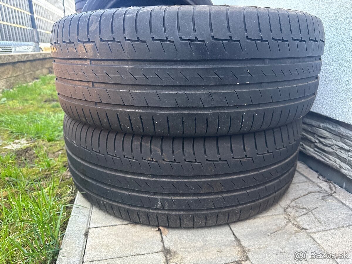 235/55 R19 Continental