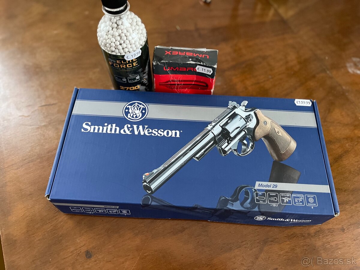 Revolver Smith & Wesson Model 29