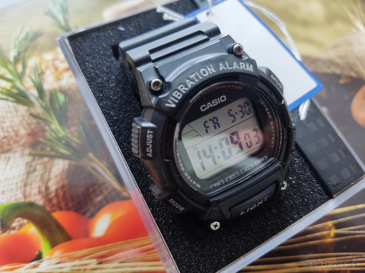 Casio W-736H
