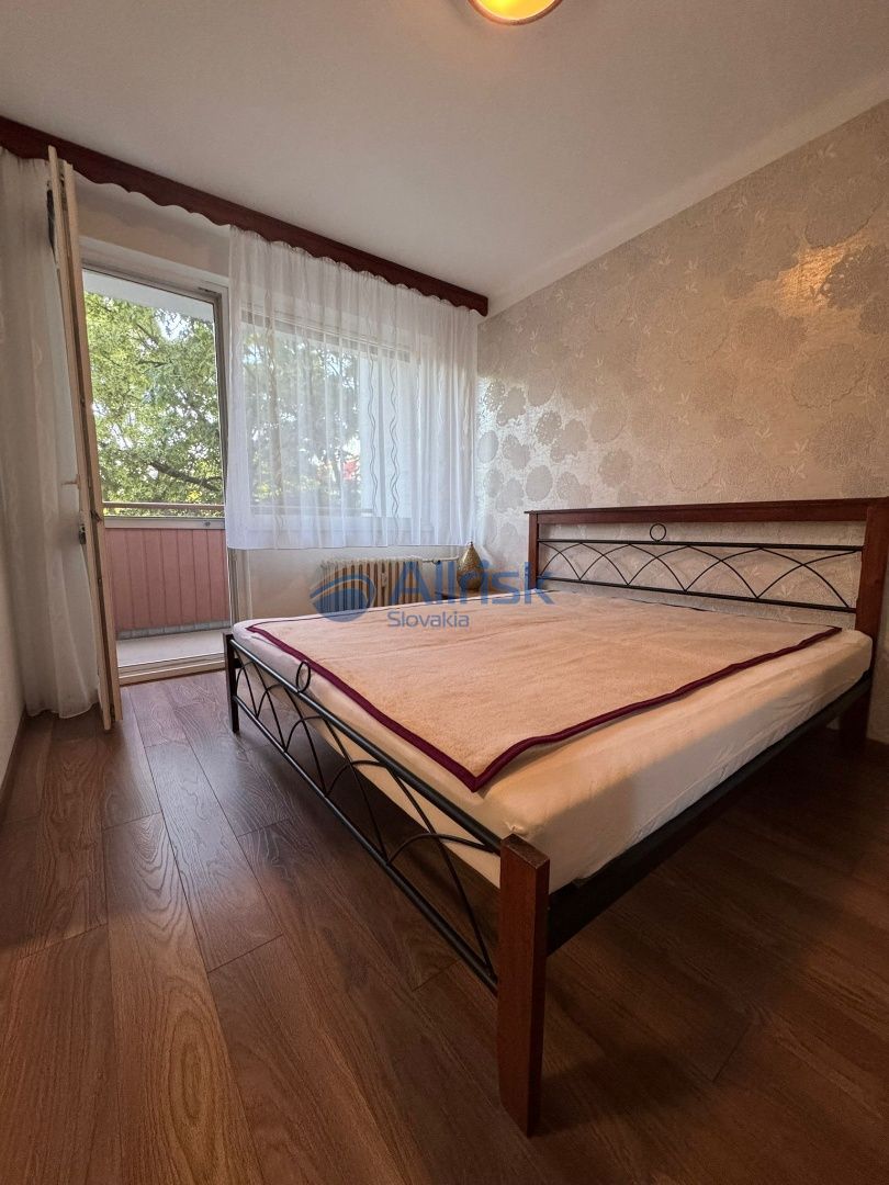 Priestranný 3 izbový byt na predaj v centre, Kukučínova ulic