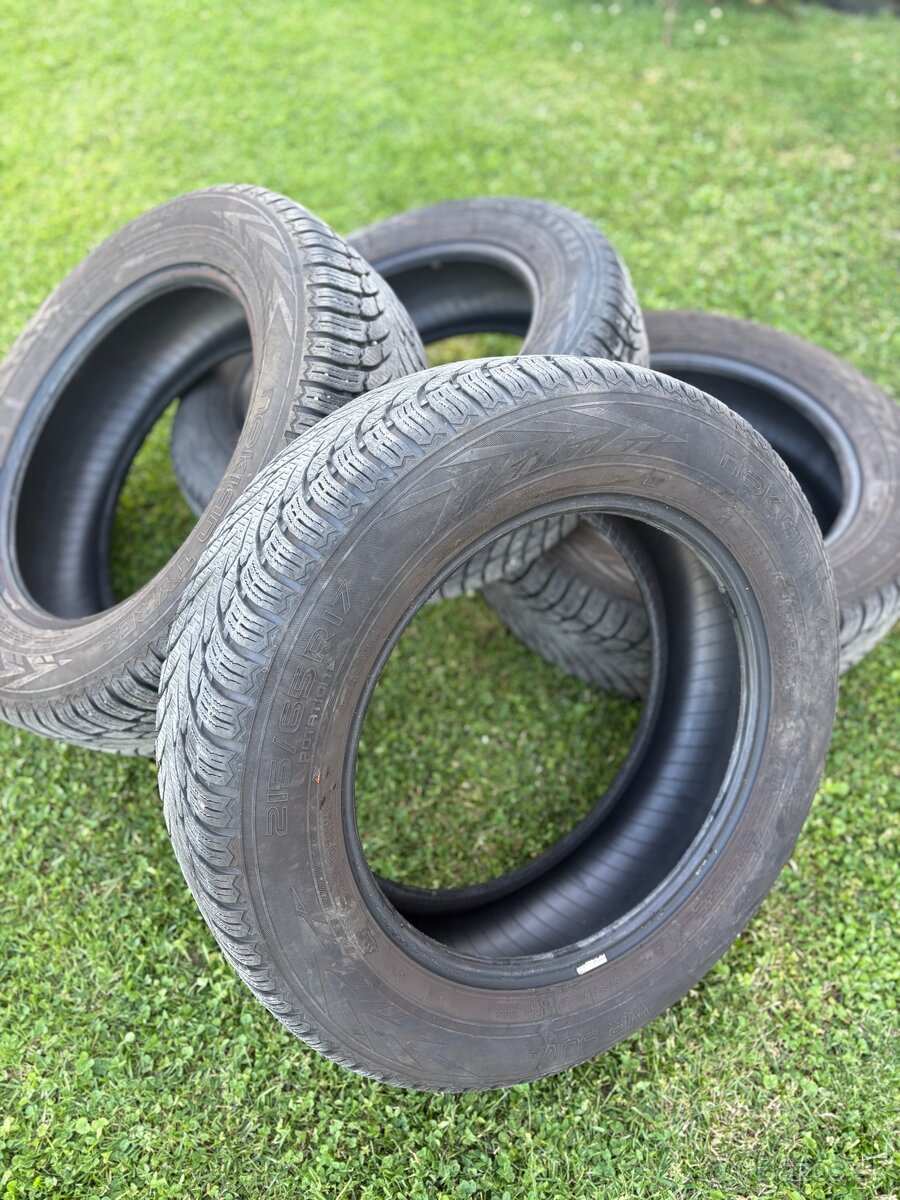 NOKIAN WR SUV 4 215/65 R17 103H (zimne) gratis 3ks letne