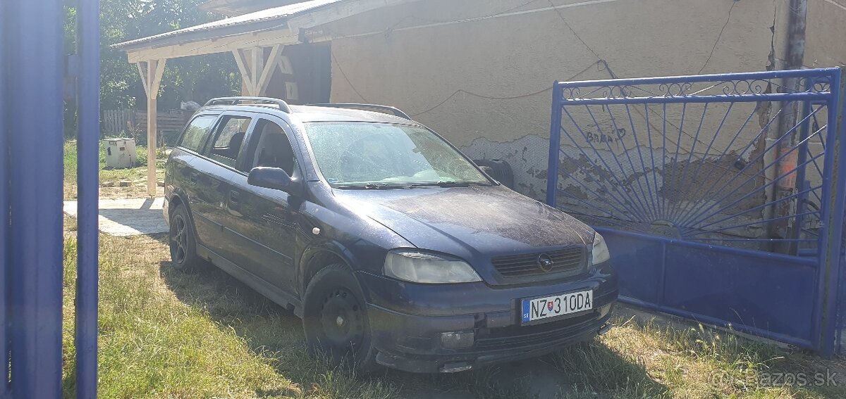 Opel astra
