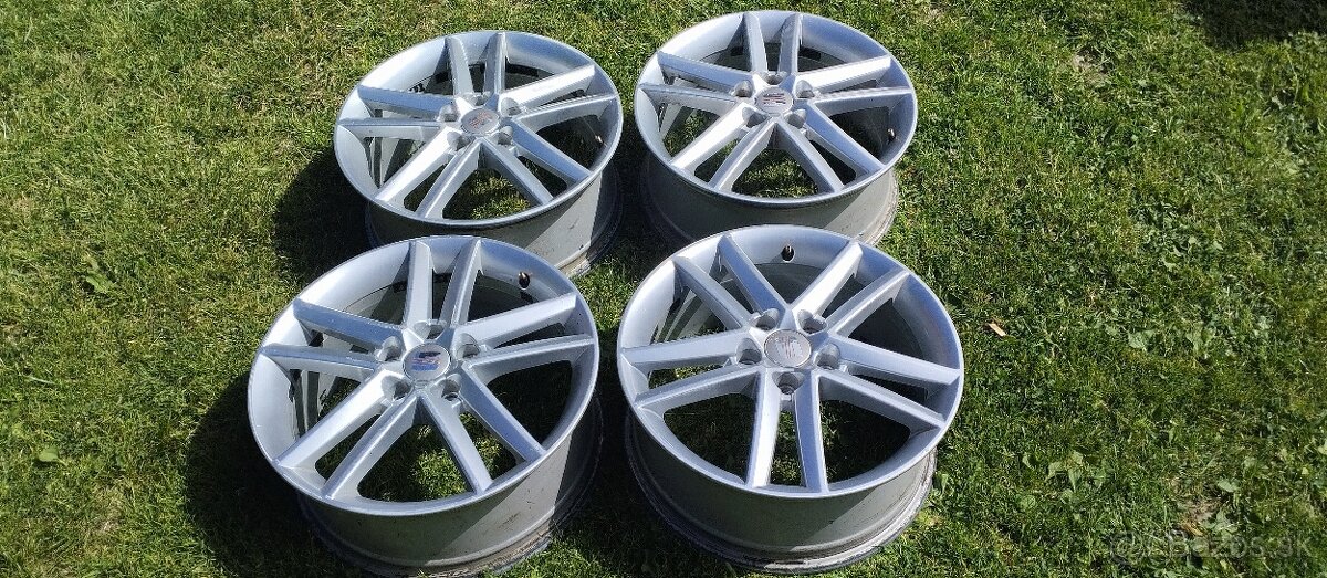 Alu disky 5x112r17 seat fr