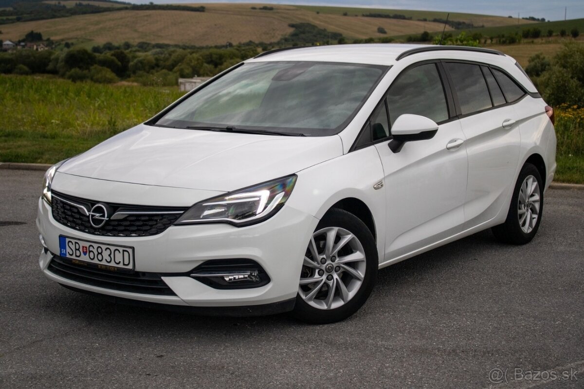 OPEL ASTRA SPORTS TOURER /AJ NA SPLÁTKY/