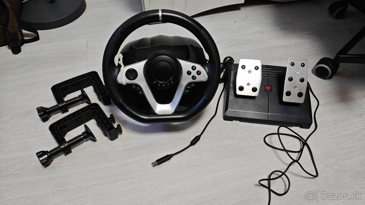 Volant s pedalmi genesis seaborg 400