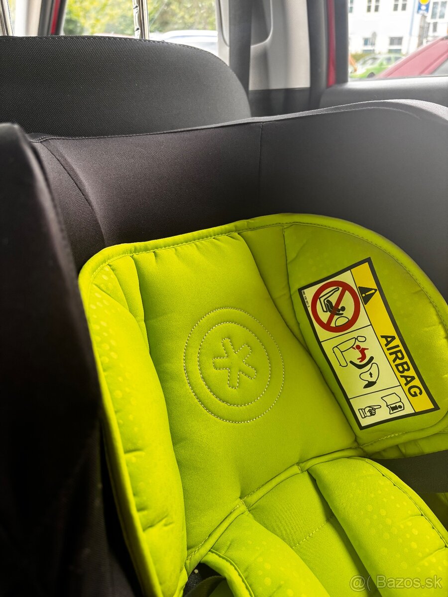Autosedačka s isofixom - vajíčko